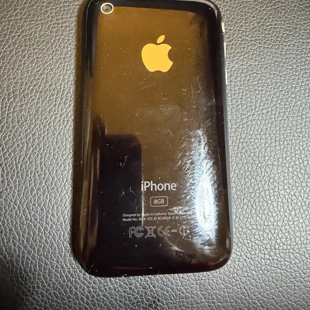 Apple iPhone 2 Gen 3G model a1241 Great Condition!!!